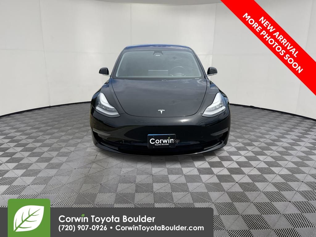 tesla model 3 2019 5YJ3E1EA2KF193021 image tesla model 3 2019 5YJ3E1EA2KF193021 image